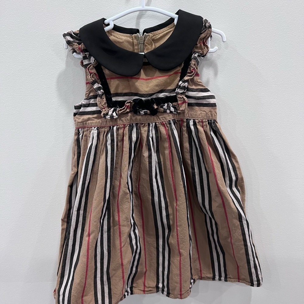 ⭐️3/30⭐️  Striped Nova Check Sleeveless Dress with Black Peter Pan Collar
